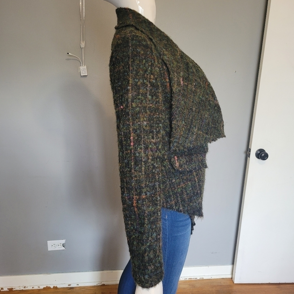 Debbie Shuchat Asymmetrical Wool Blazer, VGUC, Size 8 - Picture 4 of 11